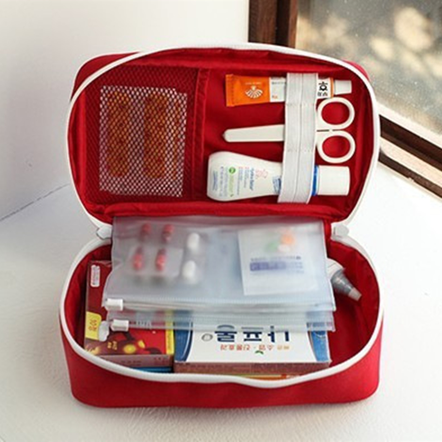 Health Medicine First Aid Kit  - First Aid Bag Kit recensie en prijs