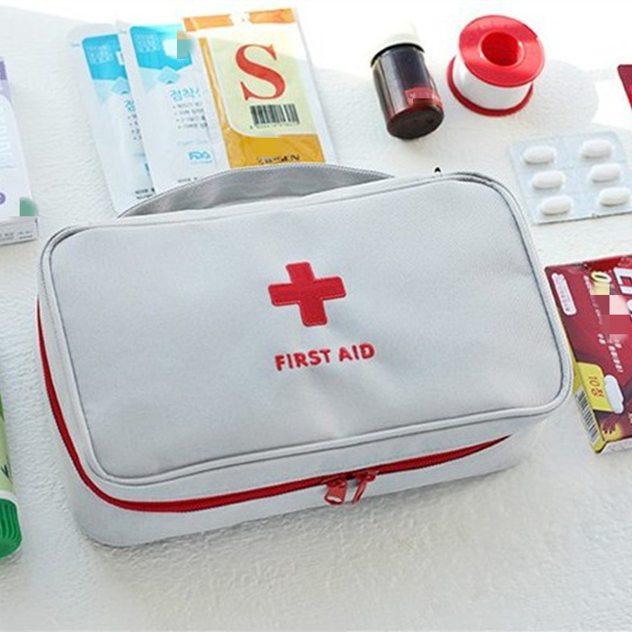 Health Medicine First Aid Kit  - First Aid Bag Kit recensie en prijs